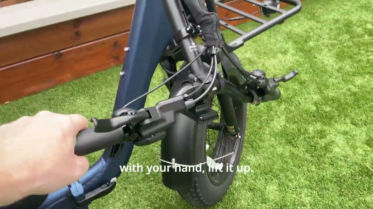 How to fold and unfold the handlebars