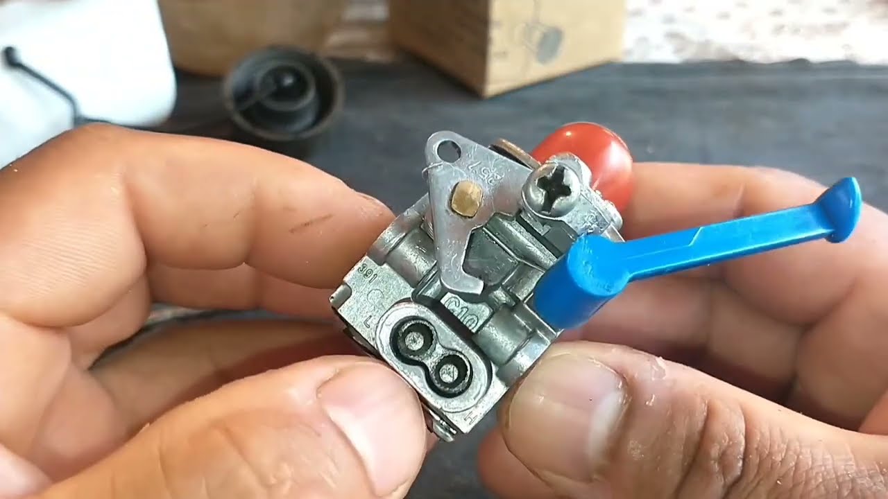 Carburador Da Roçadeira   128R  Husqvarna  Limpeza