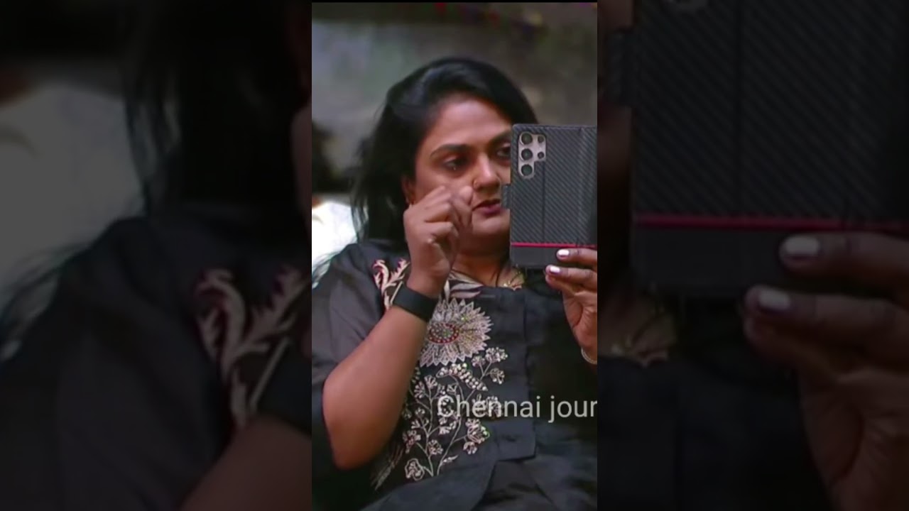 Actress Nirosha&hearts;️ Radhika sister and sister at the same event #shortvideo #trending #love