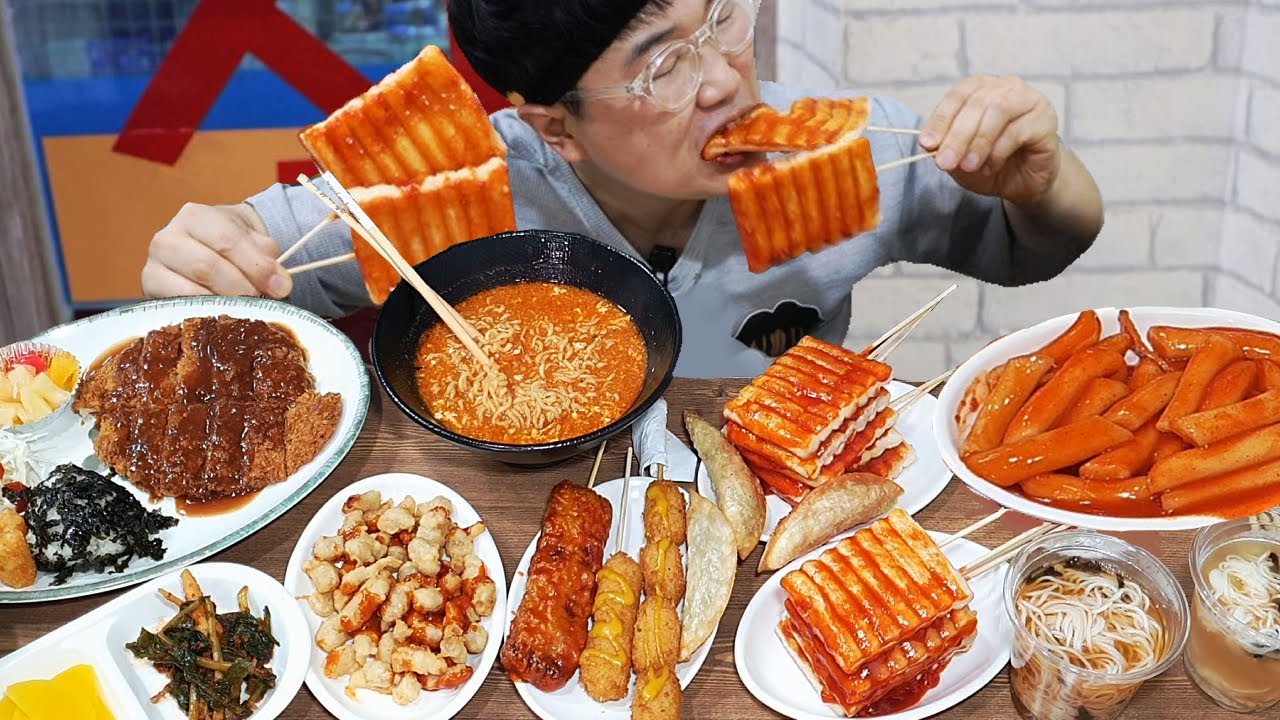 [초저가] 5백원짜리 떡꼬치 클라스..치즈돈까스 떡볶이 만두 라면 치킨바 치즈볼...쿨면 온면!!!