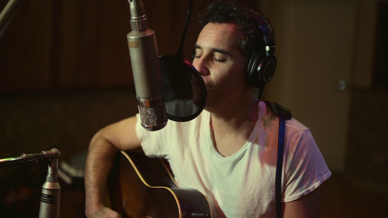 Joshua Radin - Paperweight (Feat. Lily Kershaw)