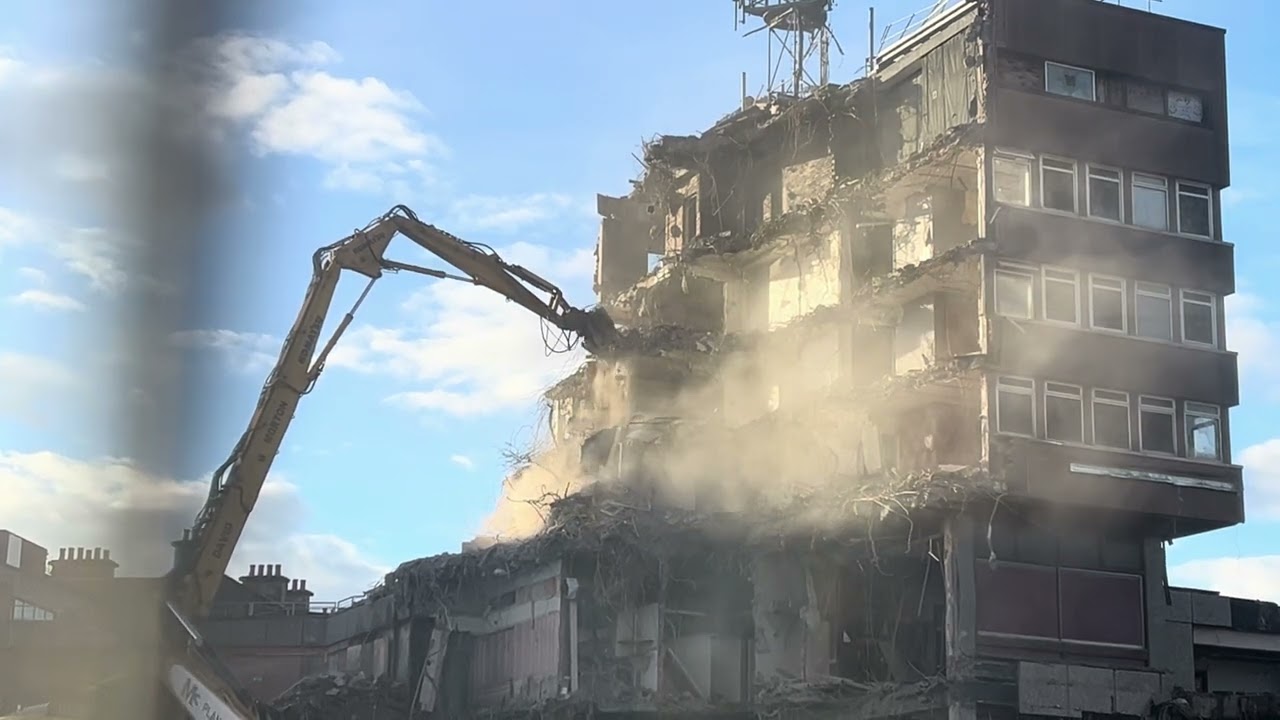 Falkirk Callendar Square Demolition Part 90