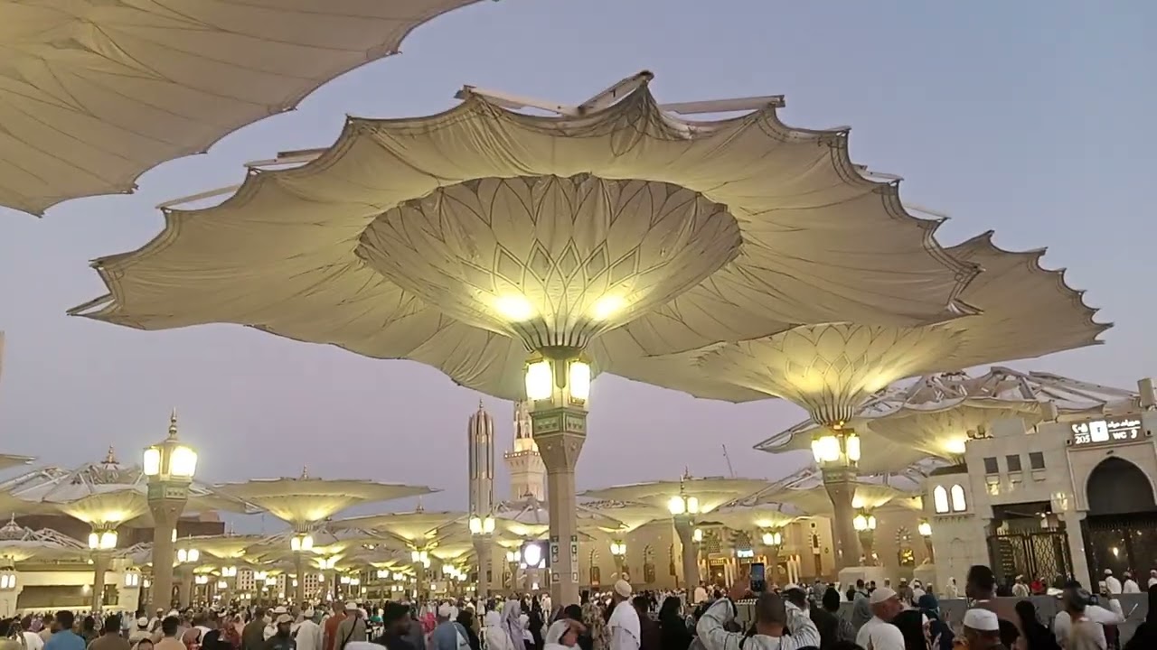 Makkah Shareef and Madina pak beautiful Islamic video with beautiful voice 