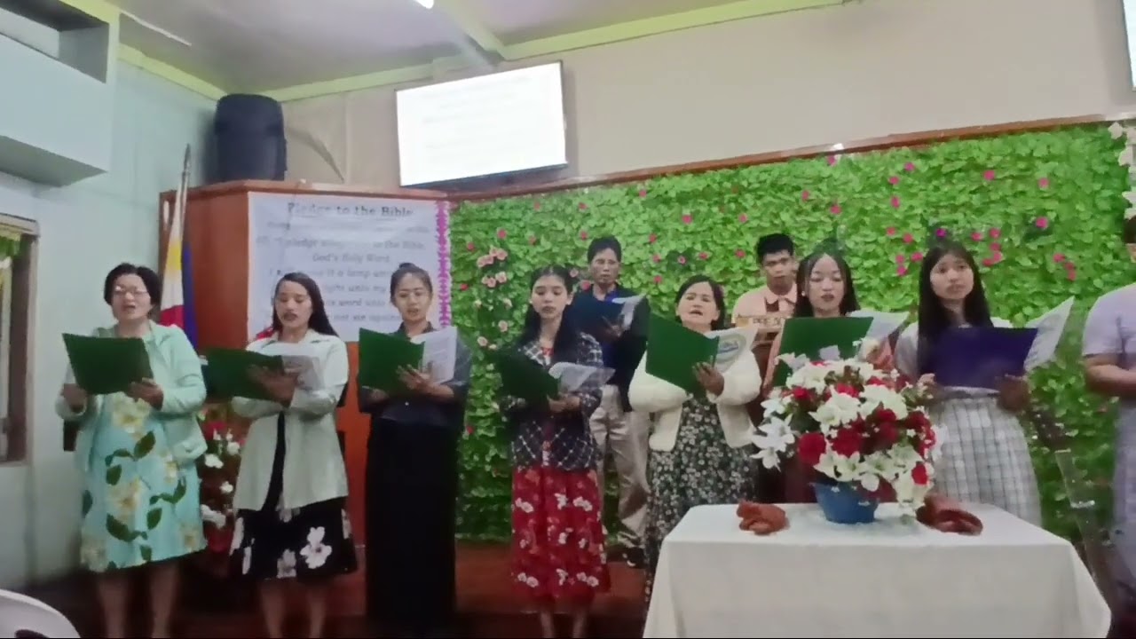 Christian song: Is Christ crowded out