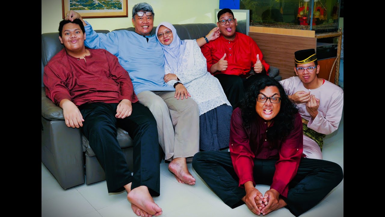 Keluarga Sontoloyo Berhari Raya (Extended Highlights).