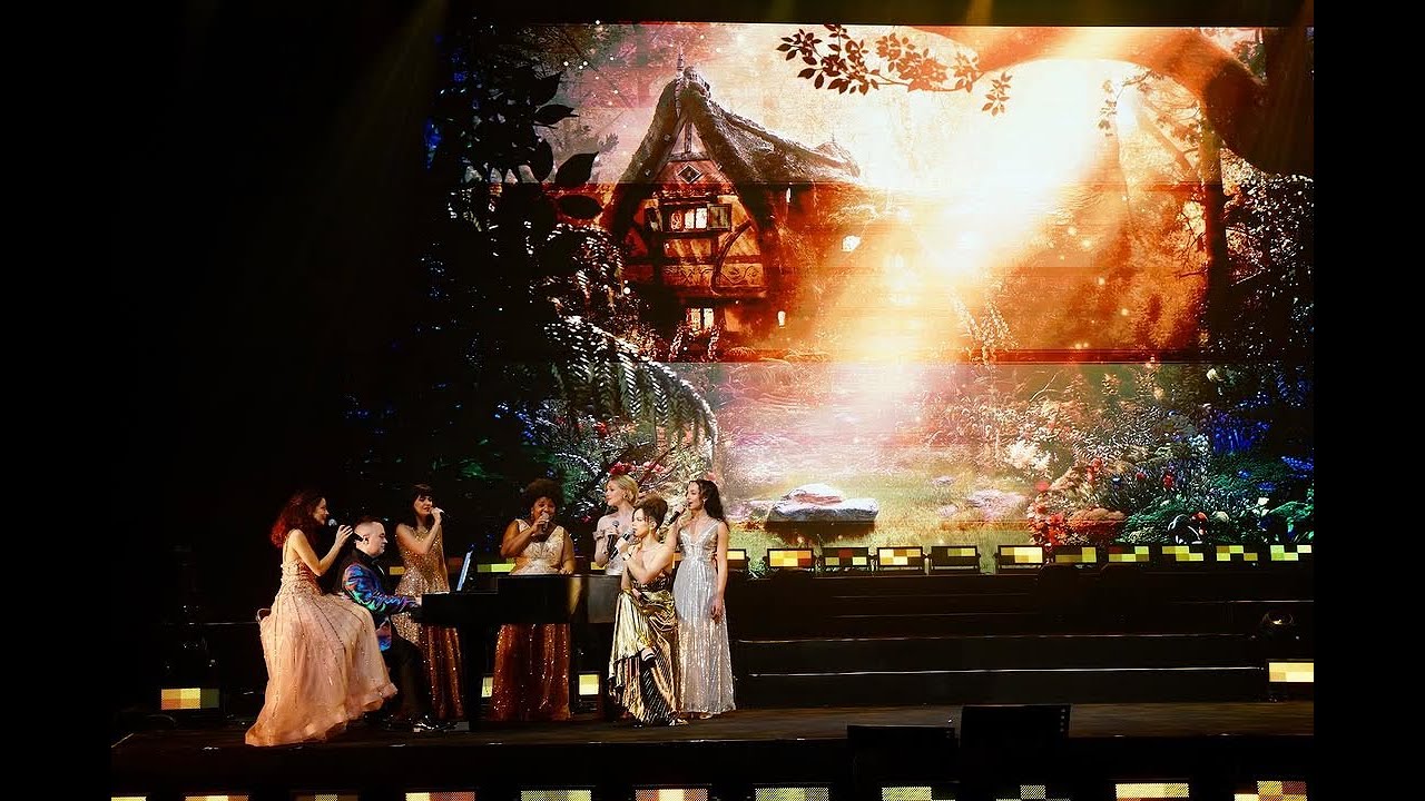 Disney Princess - The Concert - "Waiting On A Wish" from 'Snow White' (Live at the Taipei Arena)