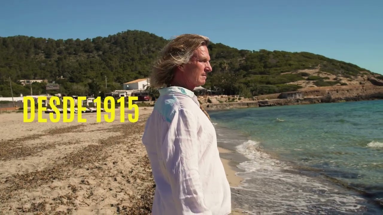 4. Ibiza, luz del mediterr&aacute;neo. Camomila Intea&reg; luz y color al cabello rubio, la original desde 1915