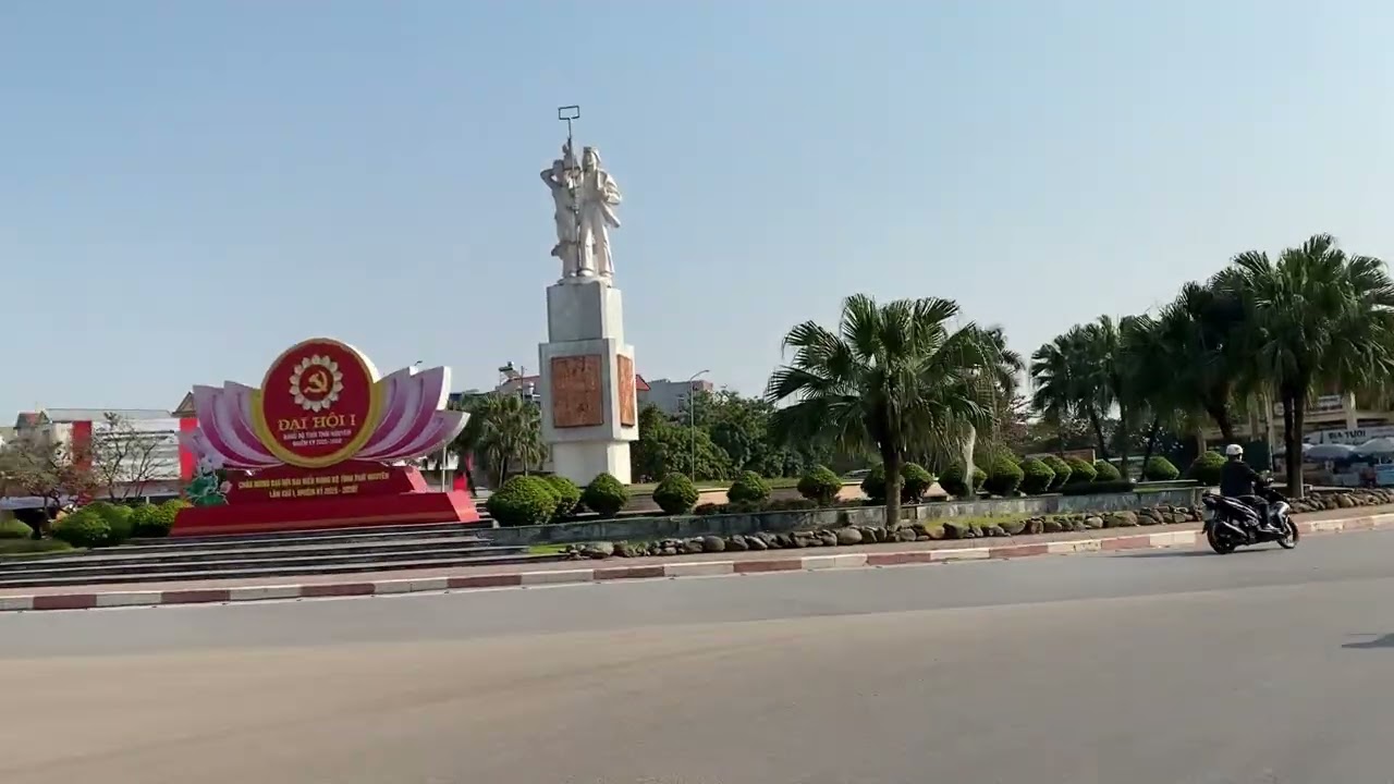 Thành phố Thái Nguyên - nhà san sát, nhu cầu rau củ lớn.