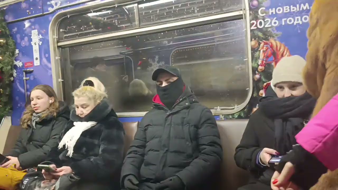 Поезда на Новогоднем Номерном от станции Павелецкая до станции Тверская 
