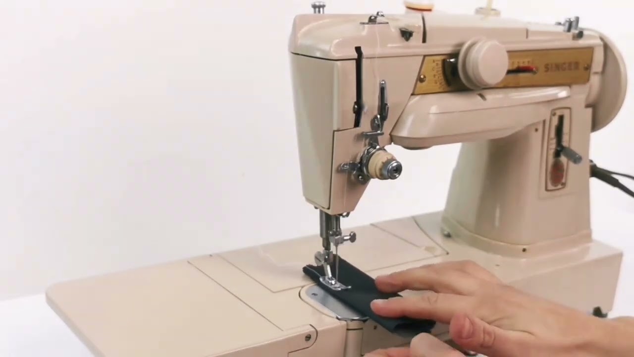 Demonstrating a Vintage Singer 431G Convertible Sewing Machine