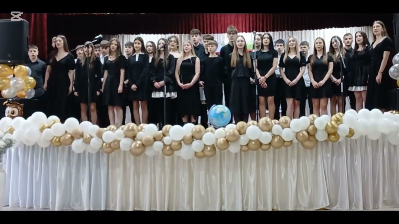 ,,La mulți ani dragi profesori