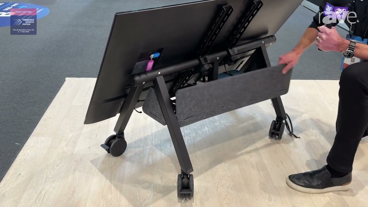 ISE 2025: Heckler Design Exhibits Confidence Stand Downstage Presenter Display With 30-Degree Tilt