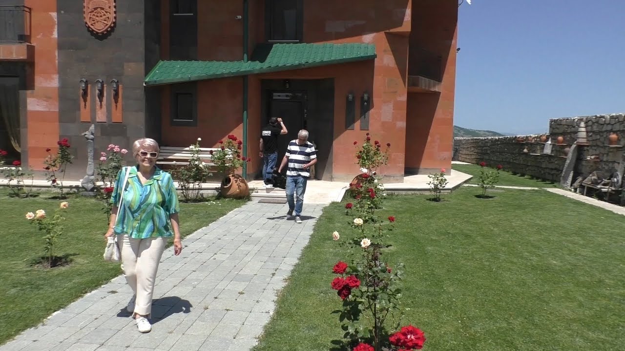 Yerevan, 27.06.18, We, Video-5, Artsakh, Amen meky ira gortsov.