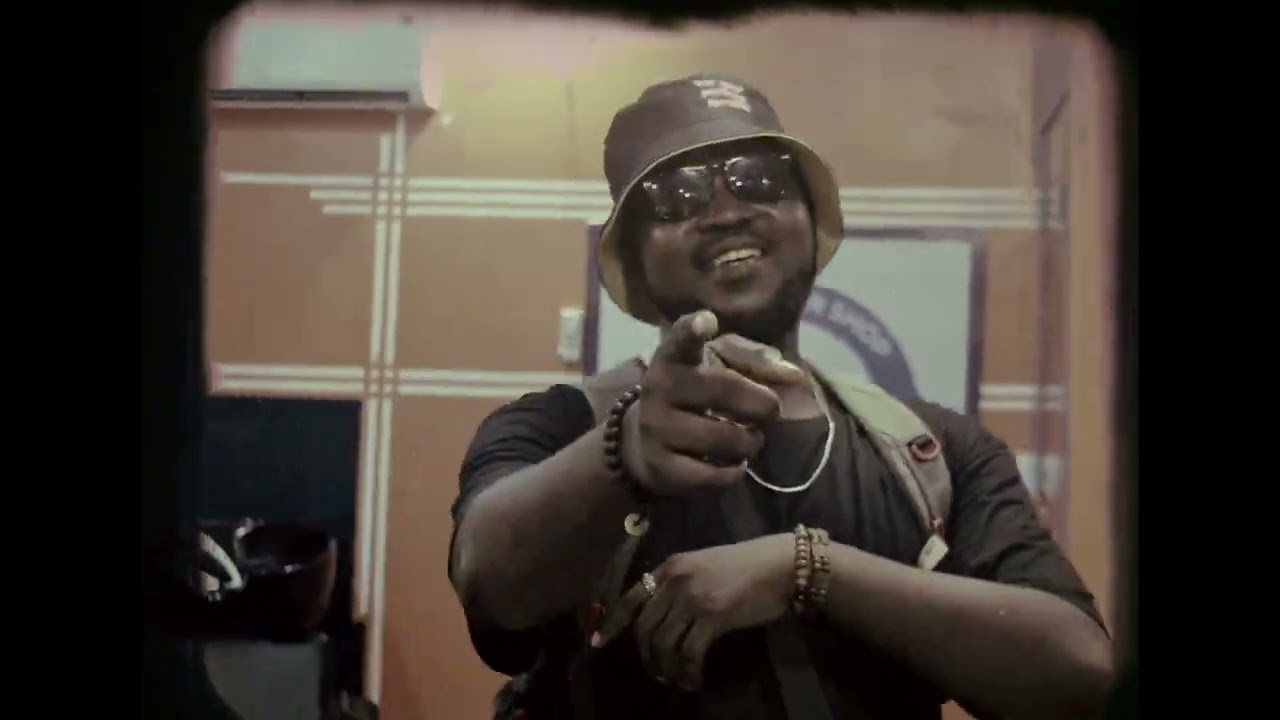 King Emris & Hmnolimite x beokmusic x INARO - SACADOS (Official Visualizer)
