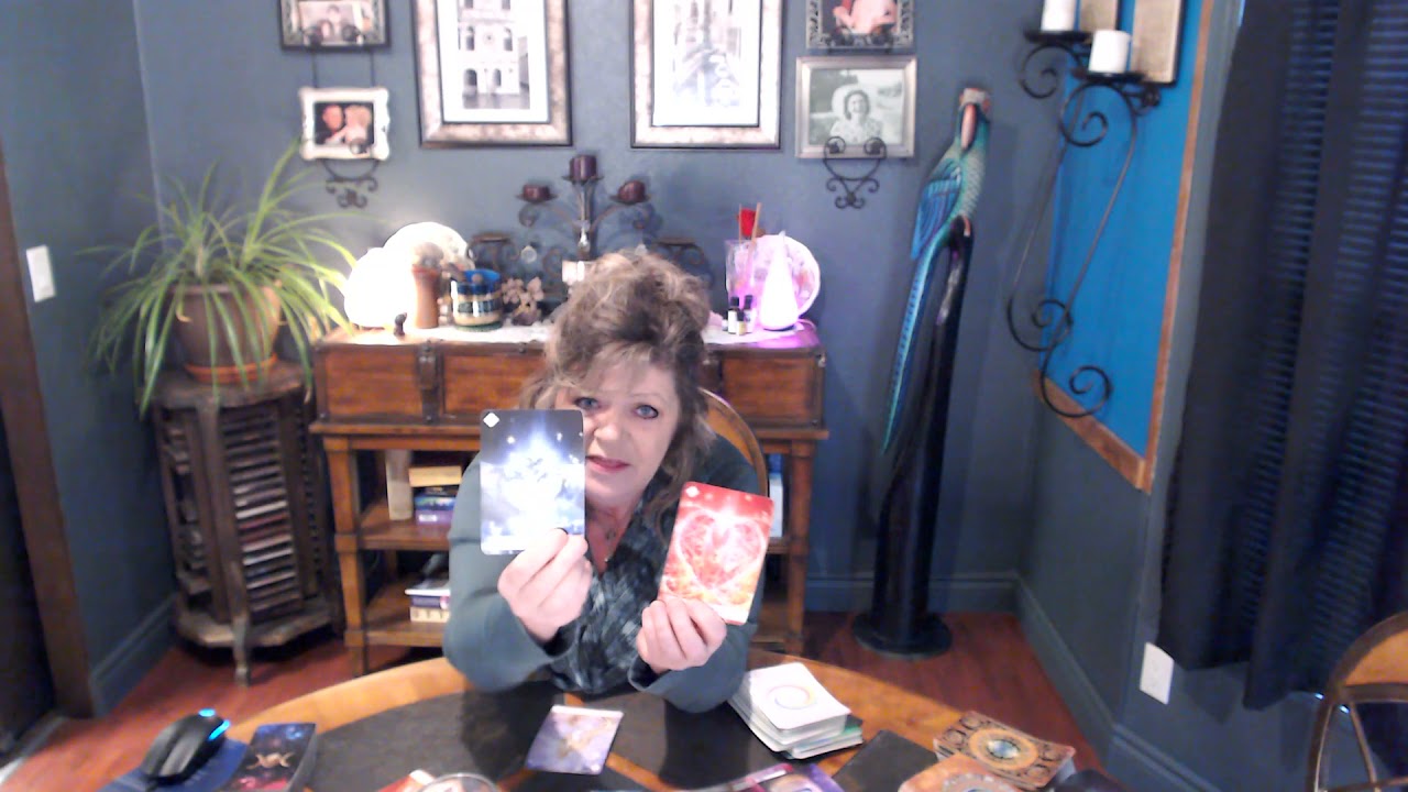 LIBRA NOV 10 THIS PERSON GOT A TAROT READING DONE ON YOU! WHAT WERE THEY TOLD ABOUT YOU?
