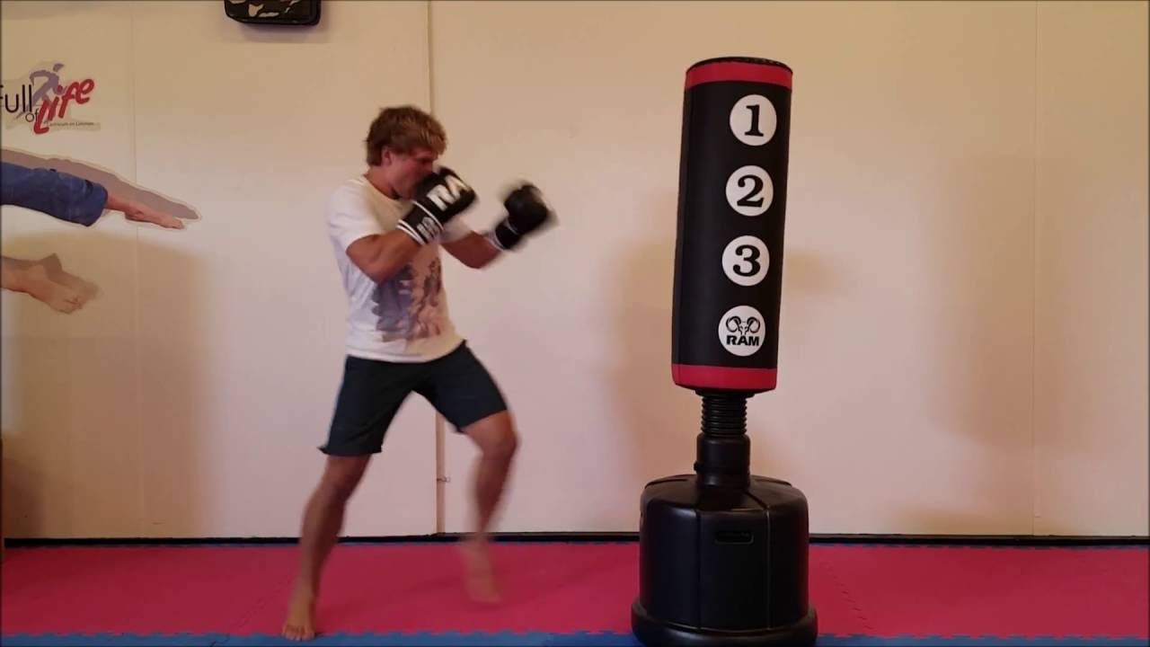 RAM C met scoringzones bokspaal - staande bokszak review | Ram Fighting Gear