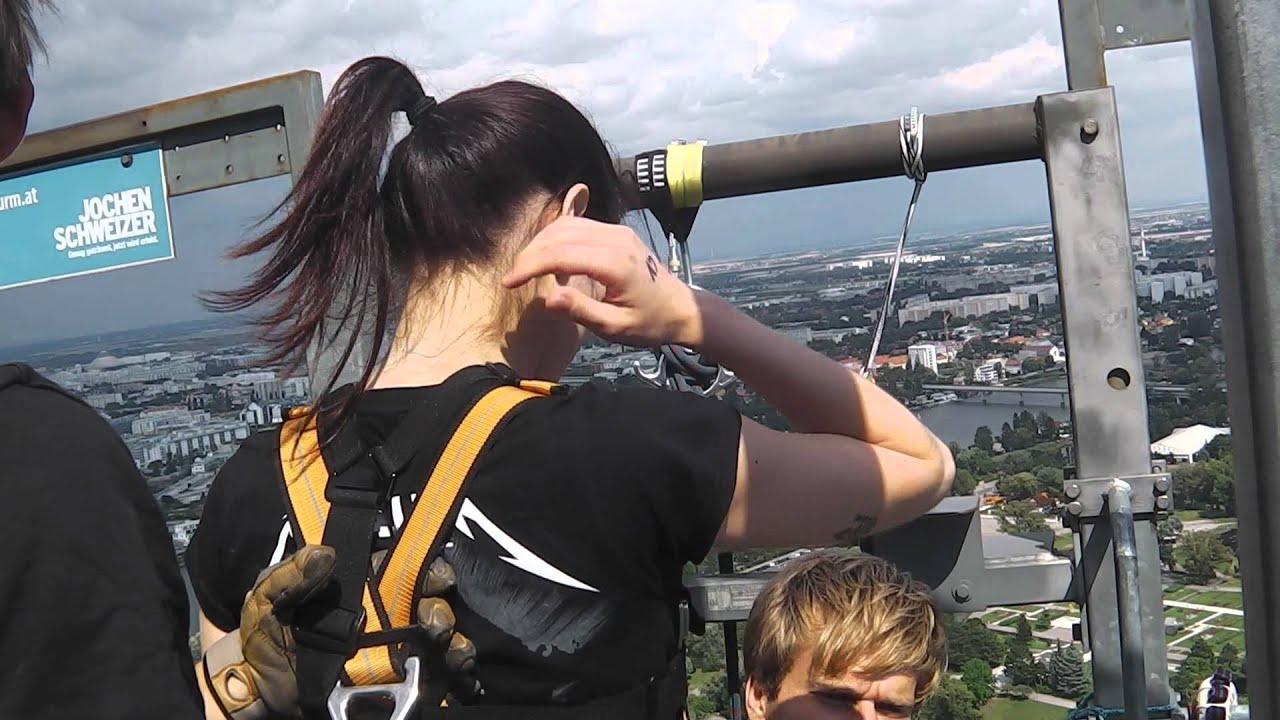 Bungee Jump Donauturm