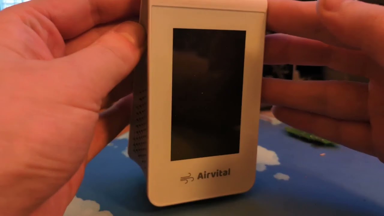 I hacked my CO2 monitor