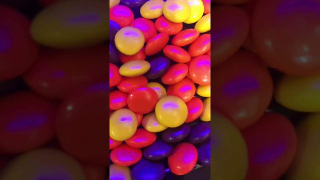 Reese&rsquo;s peeces commercial