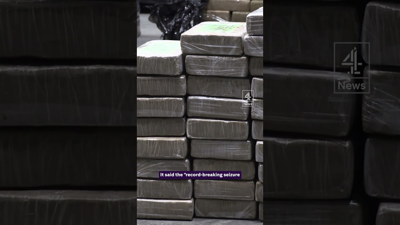 &pound;450m cocaine found hidden in bananas in UK port