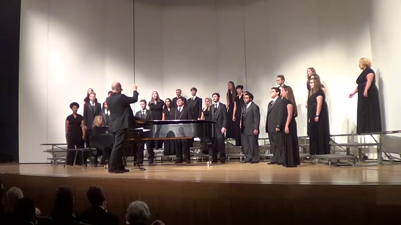 Raytown High School Camerata Performs 'Go Said the Star'