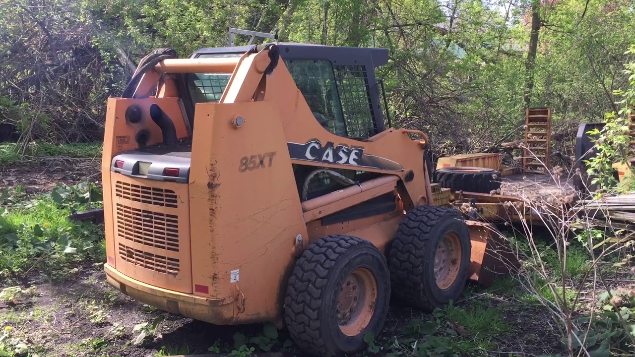 2005 Case 85XT