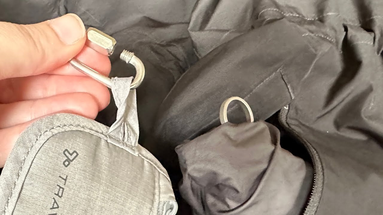 DIY anti pickpocket hacks to keep you safe when you travel.