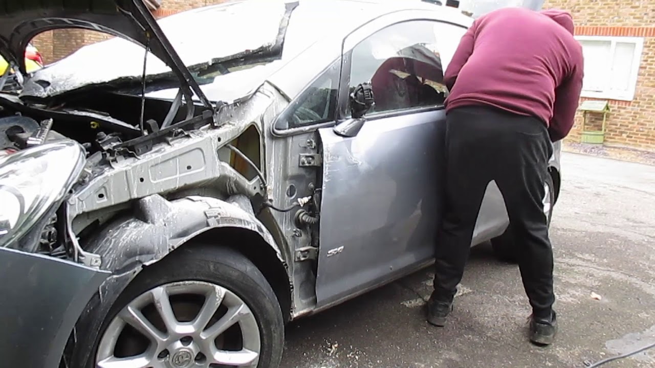 Corsa D door gap adjustment  A pillar repair  more to follow in a week