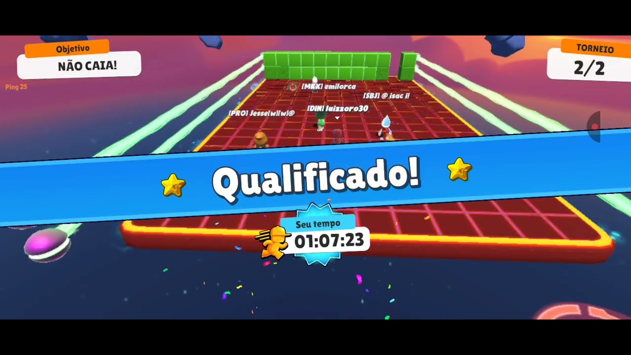 Jogando torneio de blockdash legendario