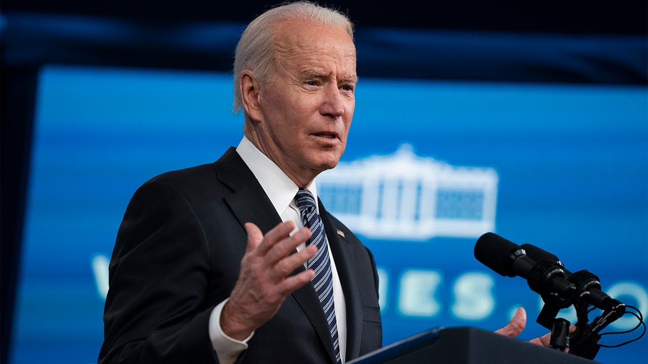 Biden hosts a meeting to discuss government response, recovery efforts in Maui