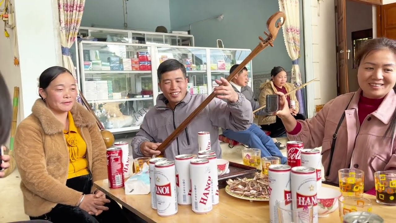 CHỊ DƯƠNG MỘT GẶP GỠ BẠN- MỚI PÌ NỌNG TỎN PHĂNG 