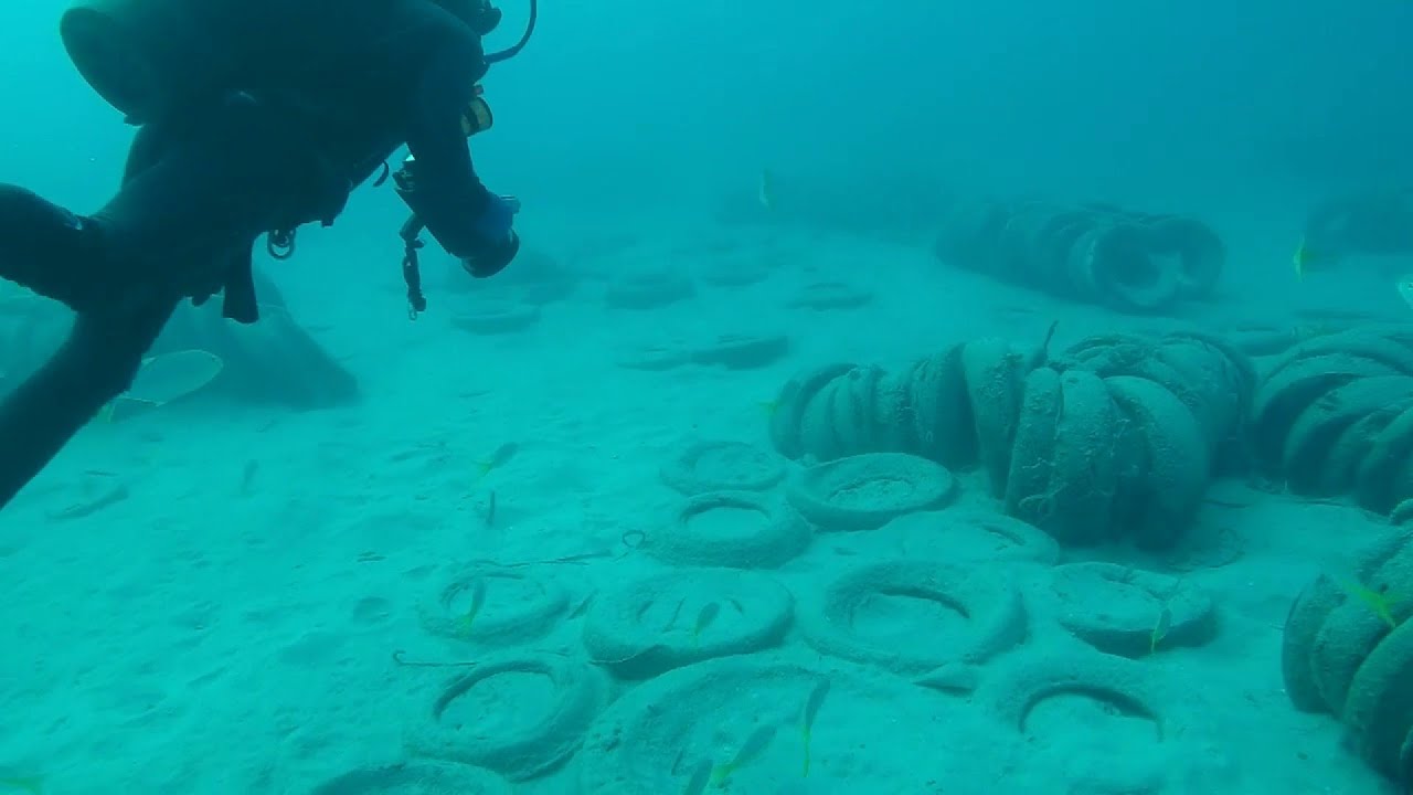 Artificial reef made out of tires causing big mess off Fort Lauderdale coast