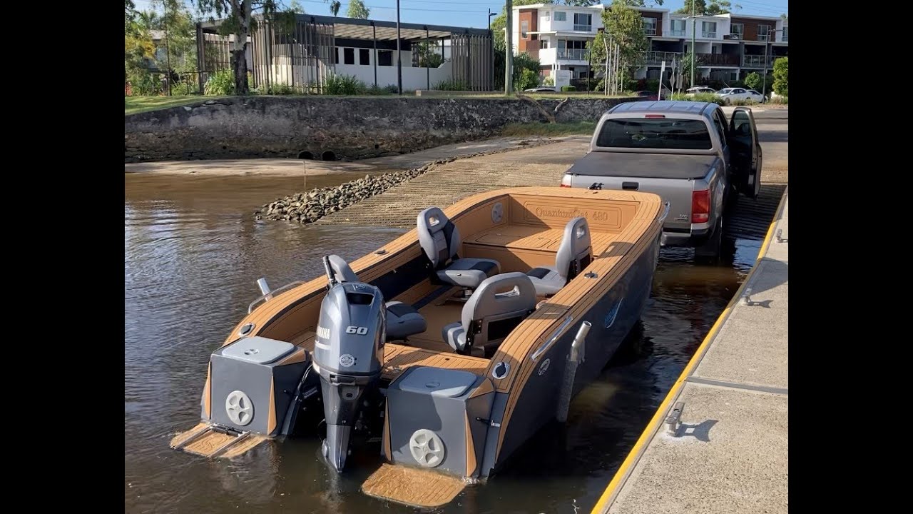 Quantum Cat Mirage 480 Easy LAUNCHING AND RETRIEVING