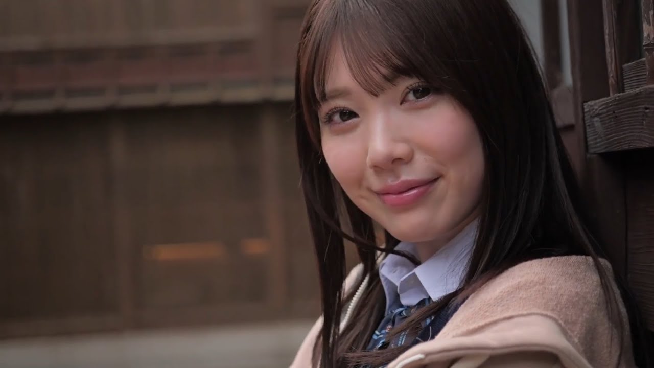 Mio Ishikawa &ndash; The Gentle Charm of a Japanese Beauty Loved for Her Soft Presence