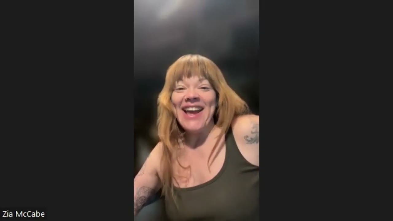 Zia McCabe of the Dandy Warhols Psychedelic Scene Interview