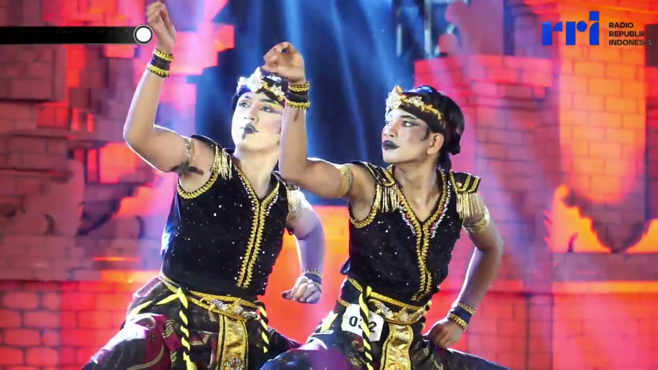 PENAMPILAN NO PESERTA 032 SANGGAR DWI ARTA PRODUCTION KATEGORI PESERTA DUO SENIOR
