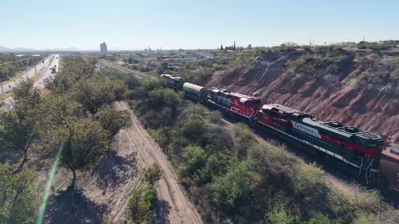 Tren pasando por camargo chih