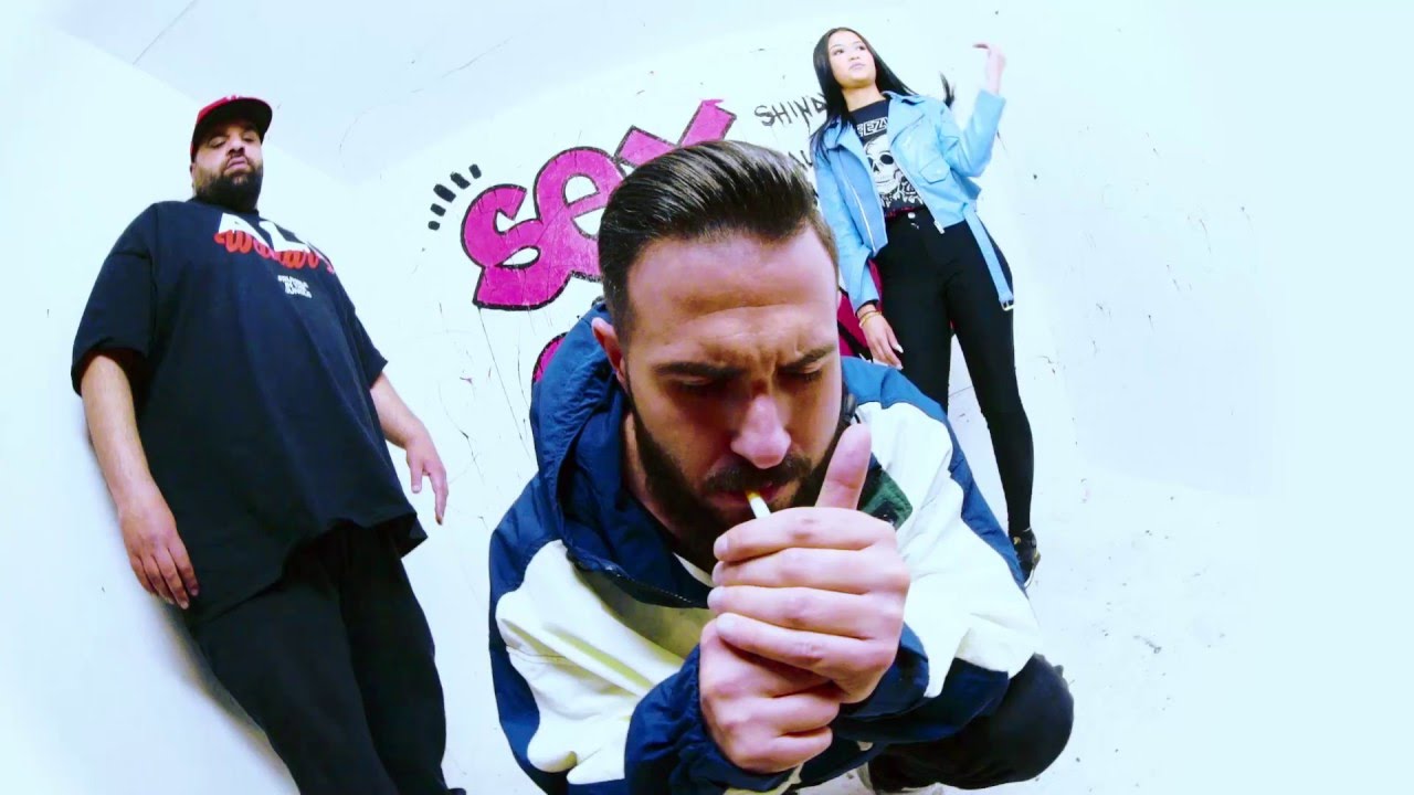 Ali Bumaye - Sex ohne Grund feat. Shindy