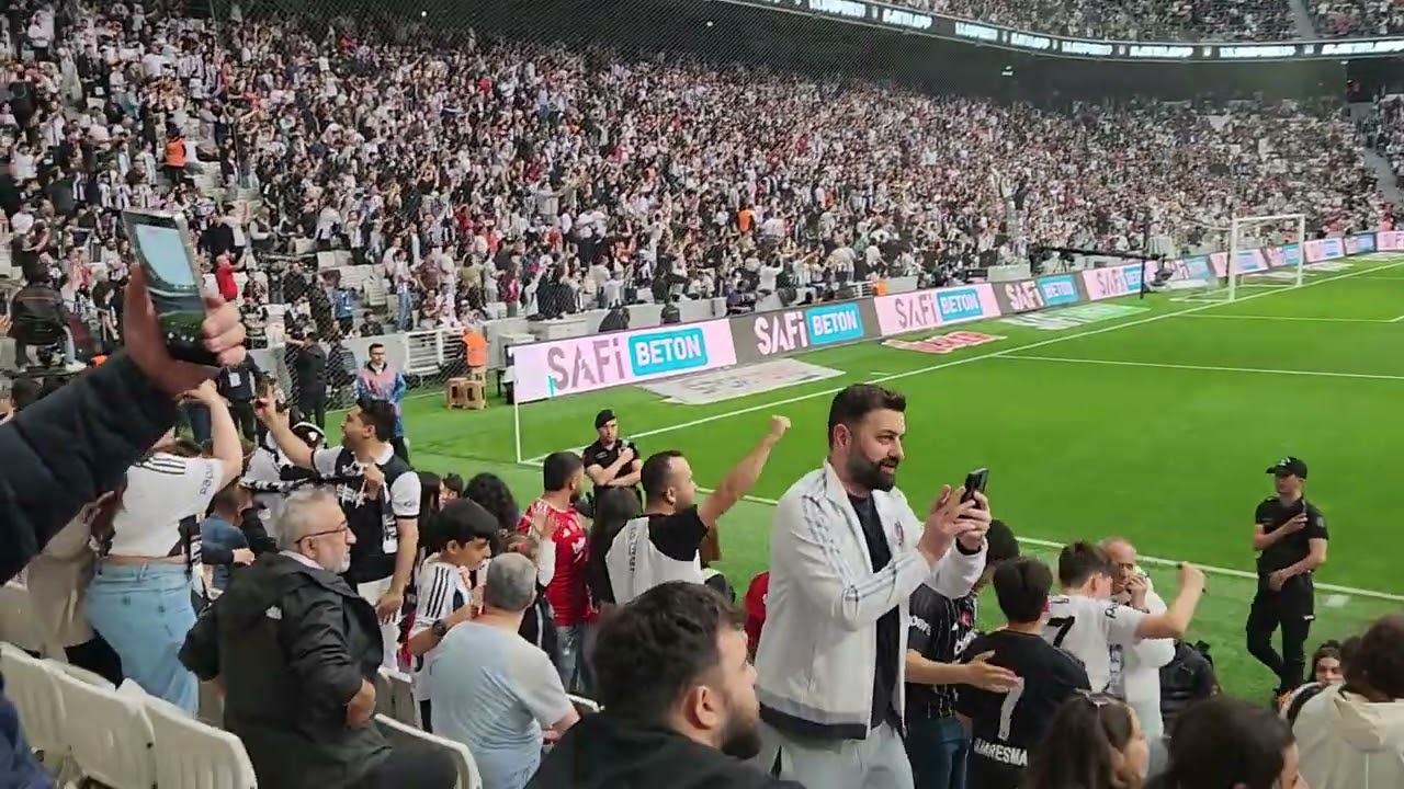 BEŞİKTAŞ 🦅 MUHTEŞEM TARAFTAR