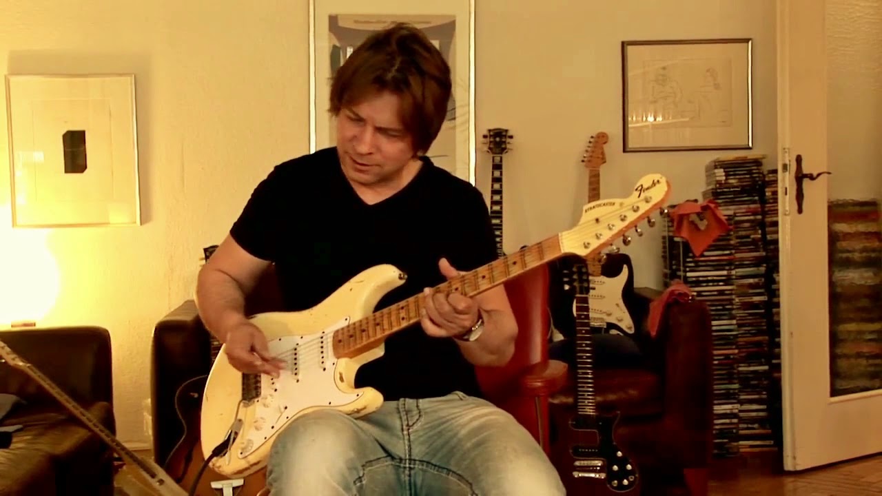 2014 Fender Custom Shop 1969 Stratocaster, Heavy Relic / matching rev. head & reversed Bridge PU