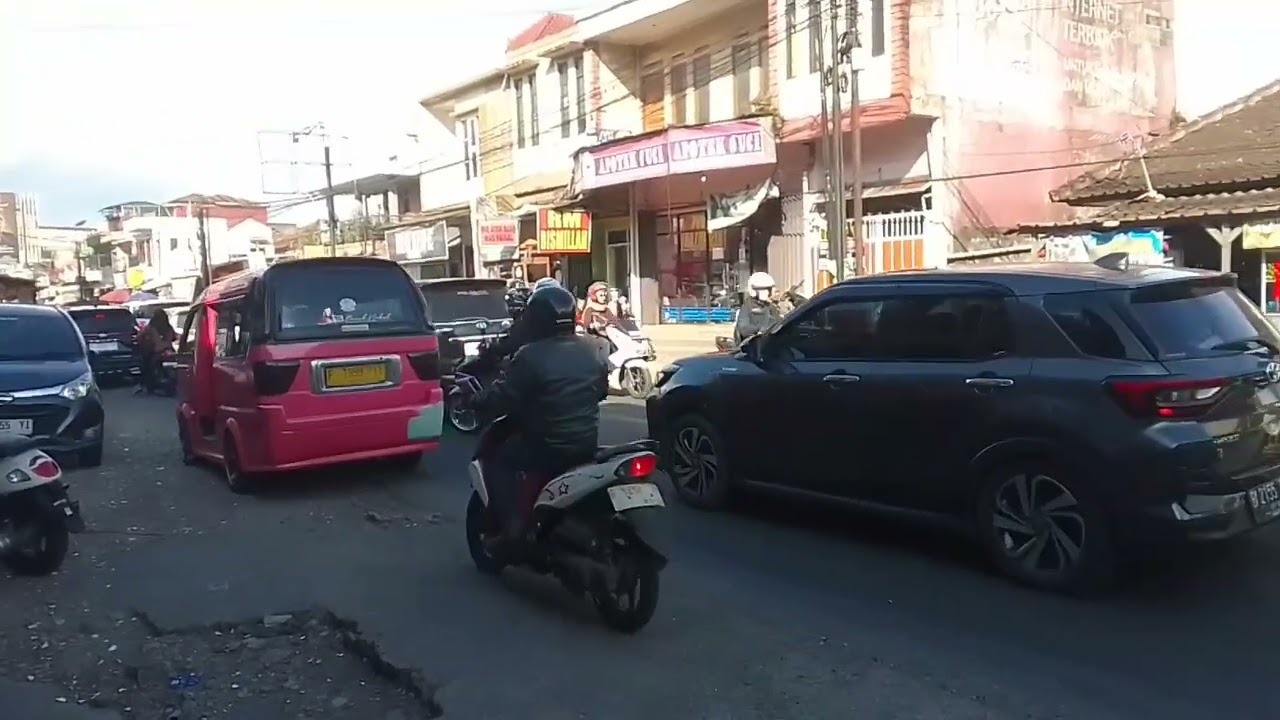 Belum kelihatan antrian kendaraan yang pemudik 