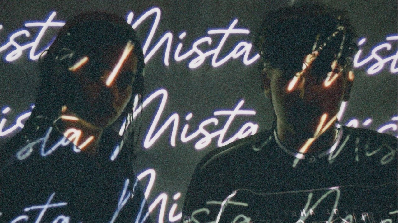 Selfish (feat. )Robi Nov&aacute;k - M&iacute;sta
