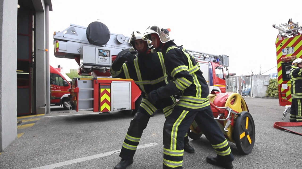 Mannequin Challenge des Pompiers de Rillieux