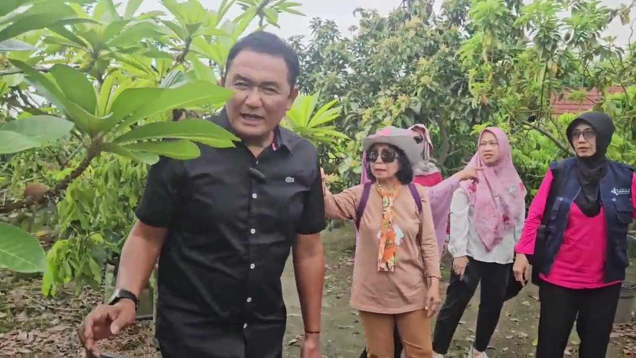 WISATA KEBUN BUAH DI KEDIRI