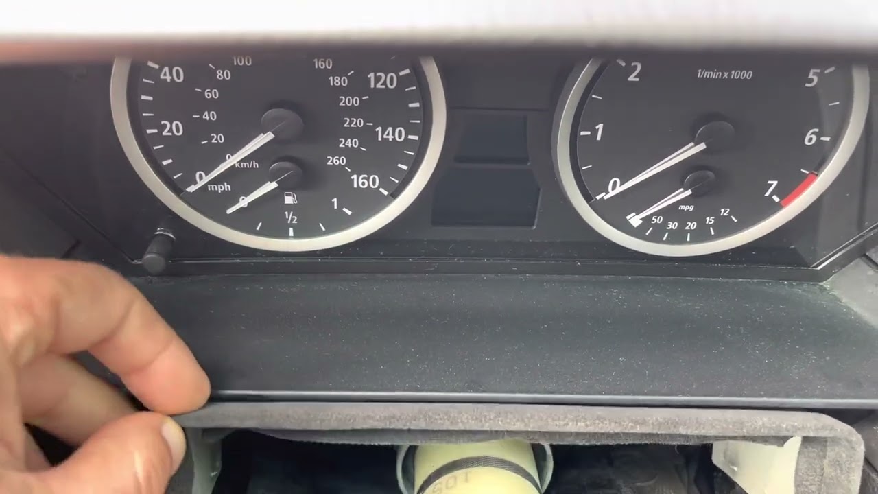 Bmw E60 dashboard noise - Fixed!