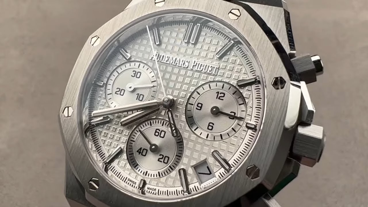 Обзор часов Audemars Piguet Royal Oak Chronograph 50th Anniversary 26240ST.OO.1320ST.03 AP