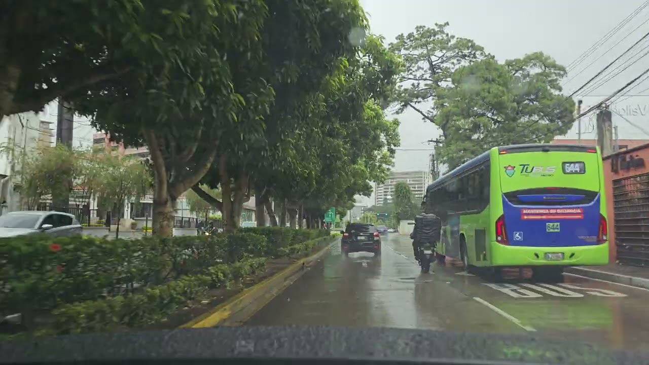 Vamos a la agencia Volvo de Ciudad de Guatemala