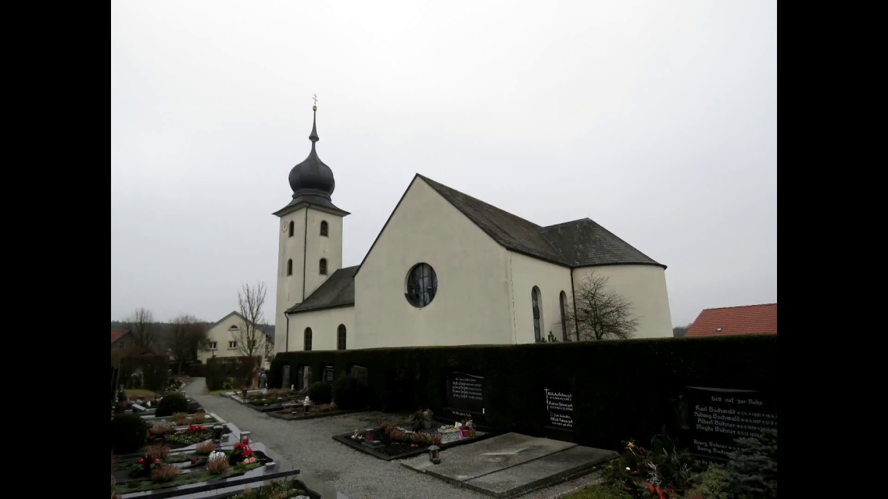 Oerlenbach-Rottershausen (D) die Glocken der kath. Kirche St. Dionysius