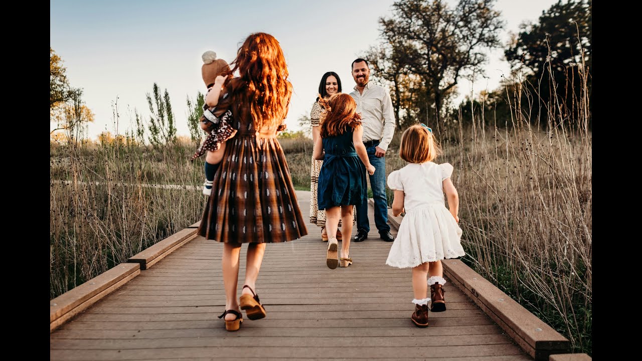 Mai mulți frați, mai mult sprijin &ndash; bogăția relațiilor &icirc;n familia numeroasă | Lavinia Stan