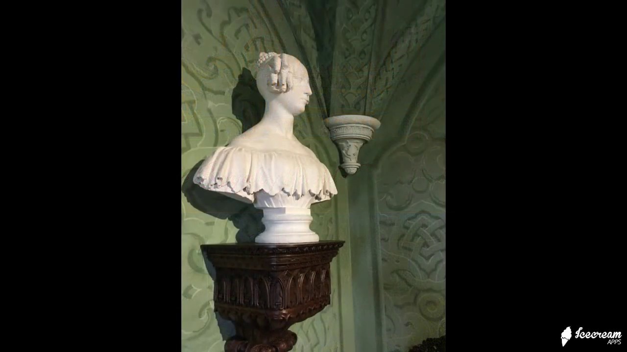 The Royalty Inside Pena Palace